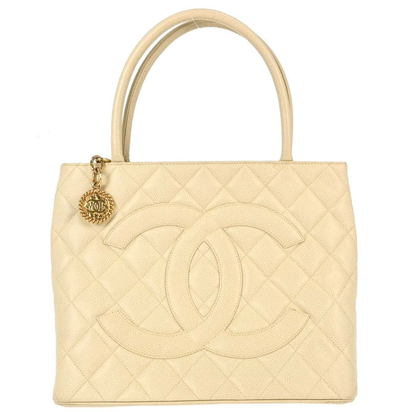 Chanel Medallion Tote Vintage in White Caviar Leather