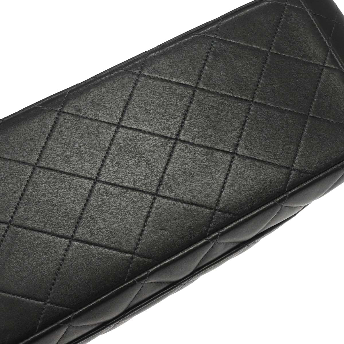 Chanel Black Lambskin Maxi Classic Flap Shoulder - photo 3
