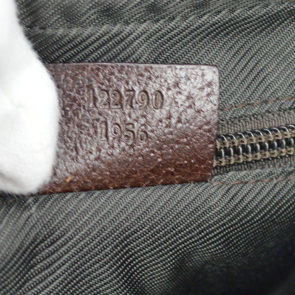 Gucci Borsa a tracolla in tela GG Vintage Crossbody Bag in Brown GG Canvas
