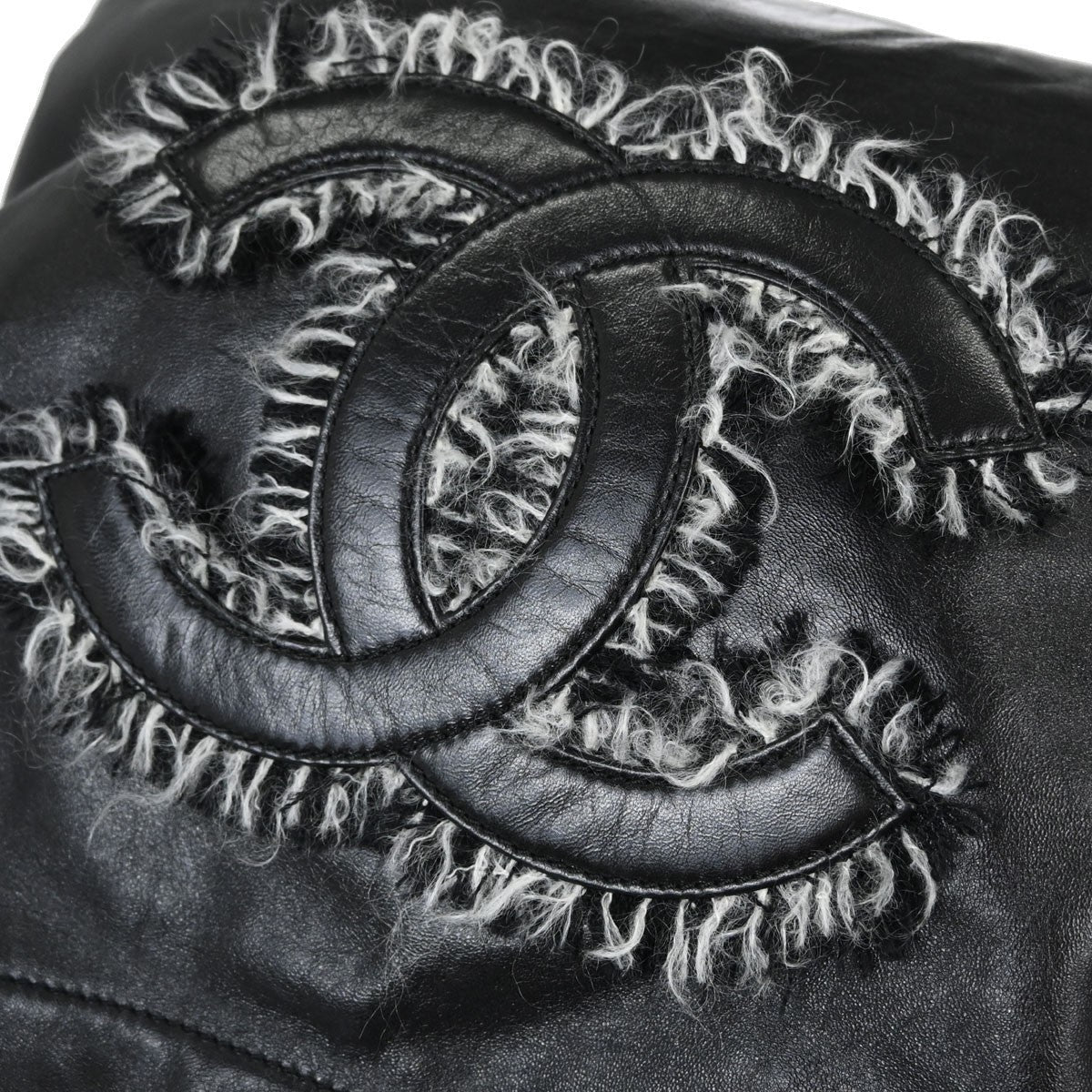 Chanel Bon Bon Tote Vintage in Black Leather