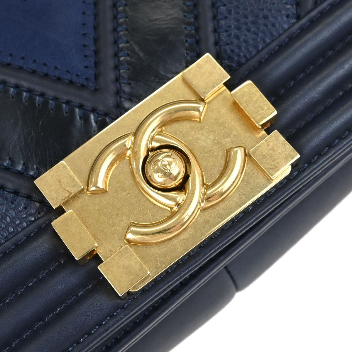 Chanel Boy Medium Vintage Shoulder Bag in Black and Navy Calfskin
