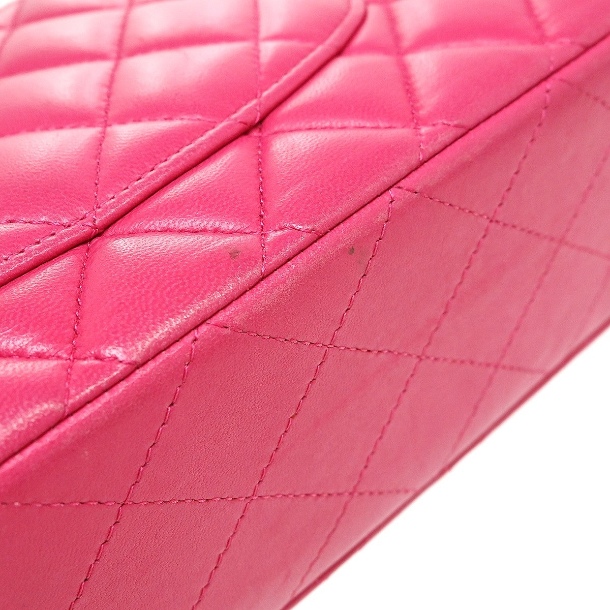 Chanel Classic Double Flap Medium Vintage Shoulder Bag in Pink Lambskin