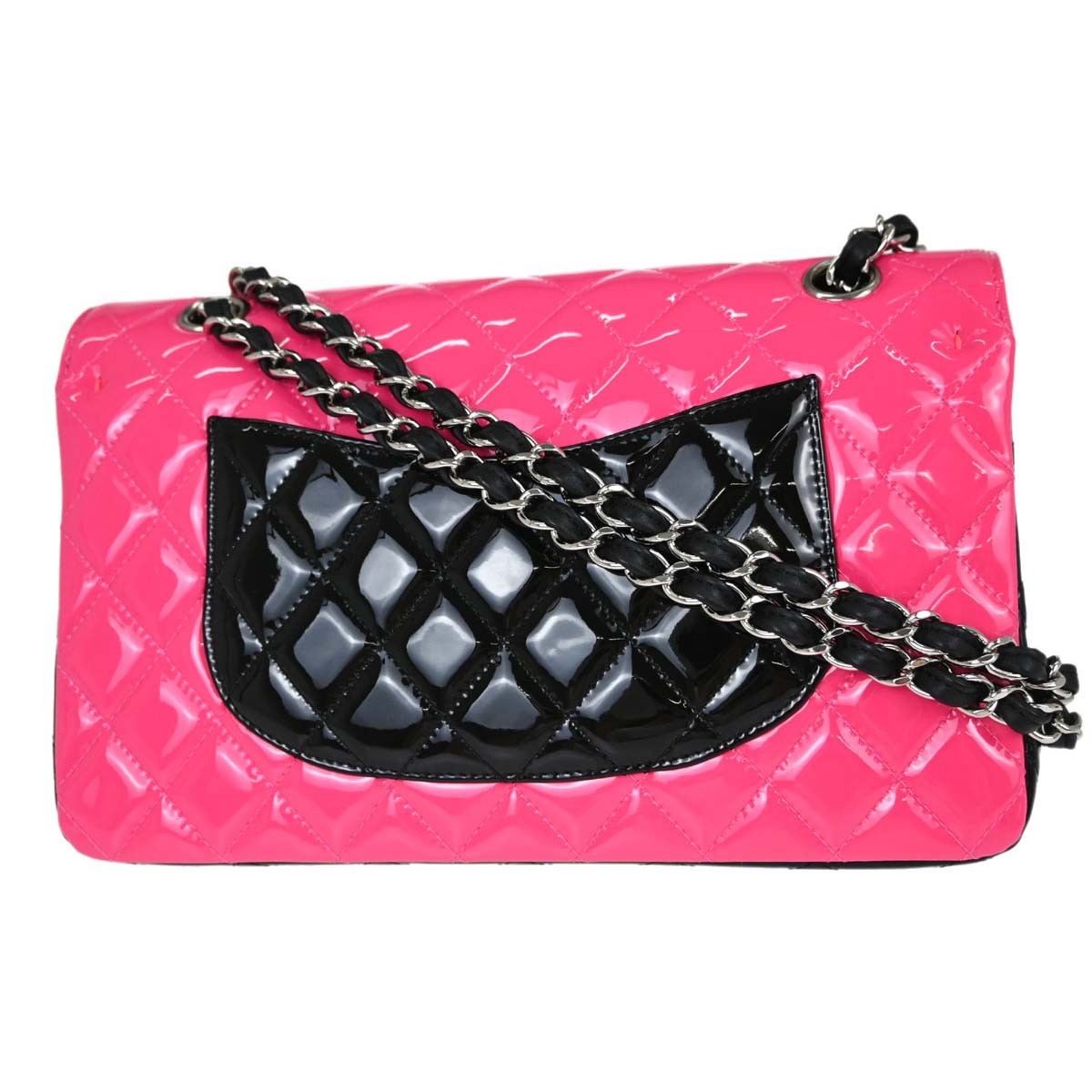 Chanel Classic Double Flap Medium Vintage Shoulder Bag in Black Patent Leather