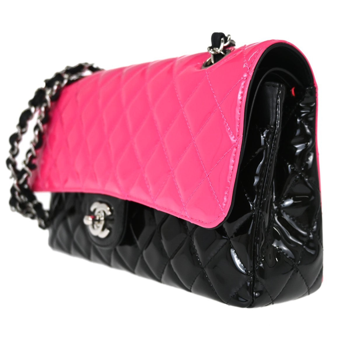 Chanel Classic Double Flap Medium Vintage Shoulder Bag in Black Patent Leather