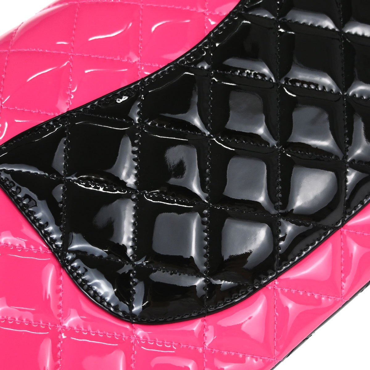 Chanel Classic Double Flap Medium Vintage Shoulder Bag in Black Patent Leather
