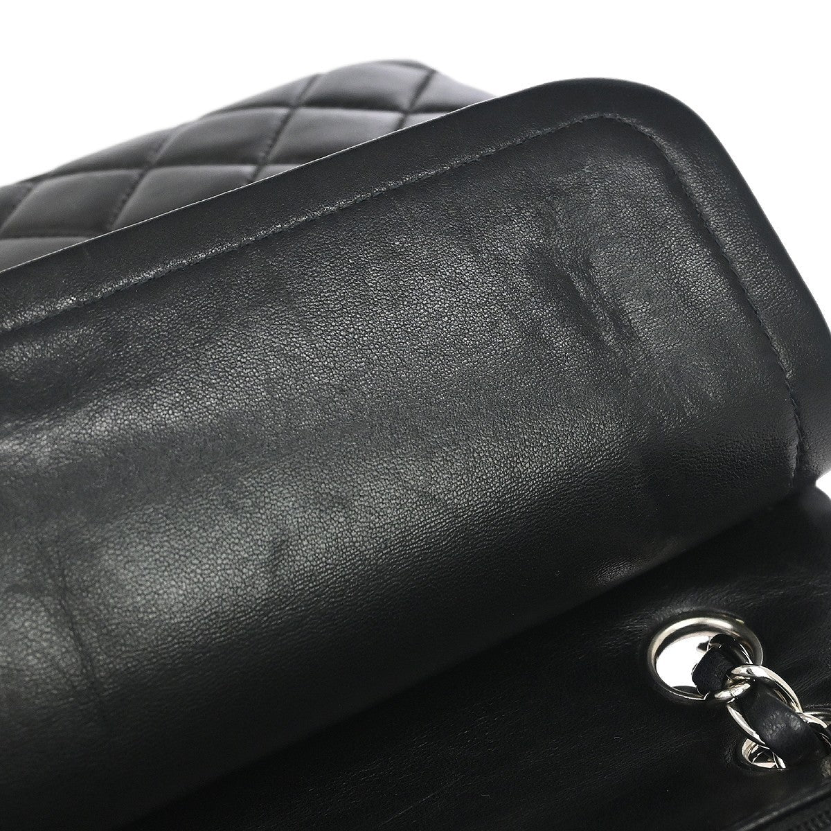 Chanel Classic Double Flap Medium Vintage Shoulder Bag in Black Lambskin