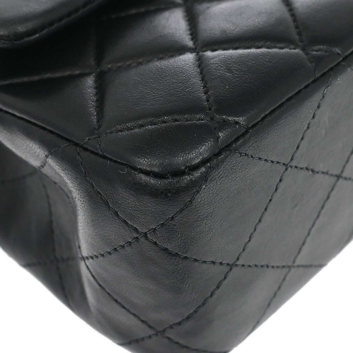 Chanel Classic Double Flap Medium Vintage Shoulder Bag in Black Lambskin