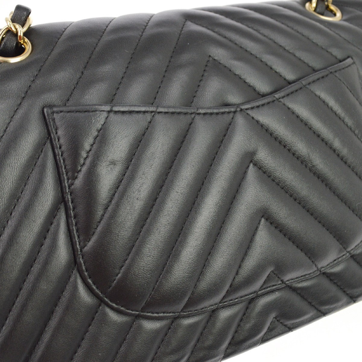 Chanel Classic Double Flap Medium Vintage Shoulder Bag in Black Lambskin
