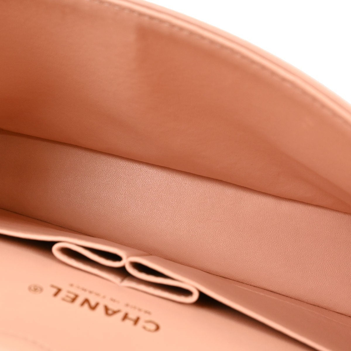 Chanel Classic Double Flap Medium Vintage Shoulder Bag in Pink Lambskin