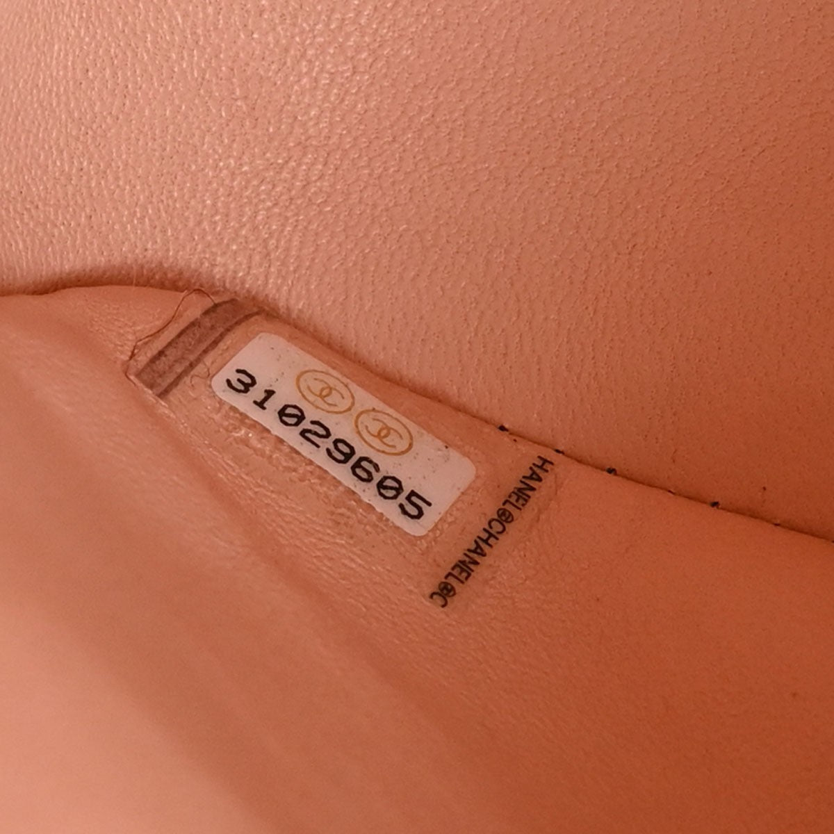 Chanel Classic Double Flap Medium Vintage Shoulder Bag in Pink Lambskin