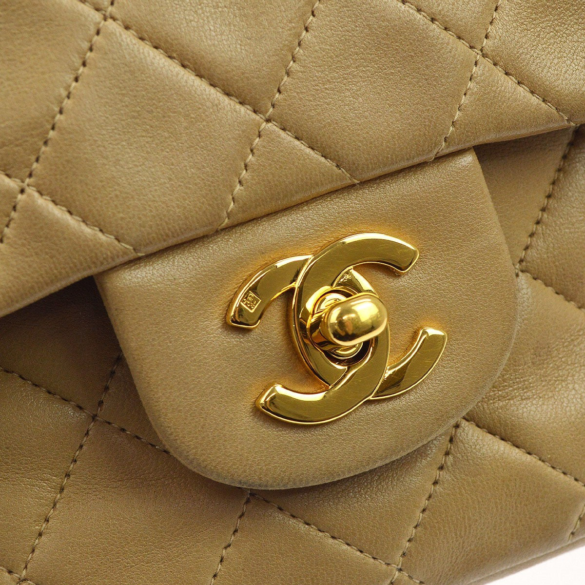 Chanel Classic Double Flap Small Vintage Shoulder Bag in Beige Leather