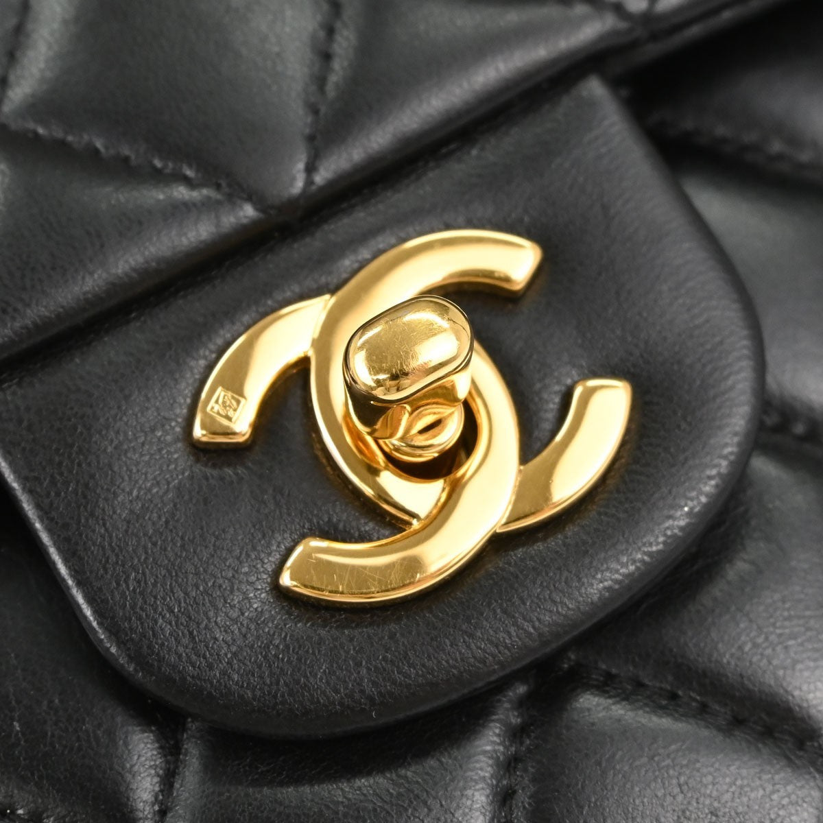 Chanel Classic Double Flap Small Vintage Shoulder Bag in Black Lambskin
