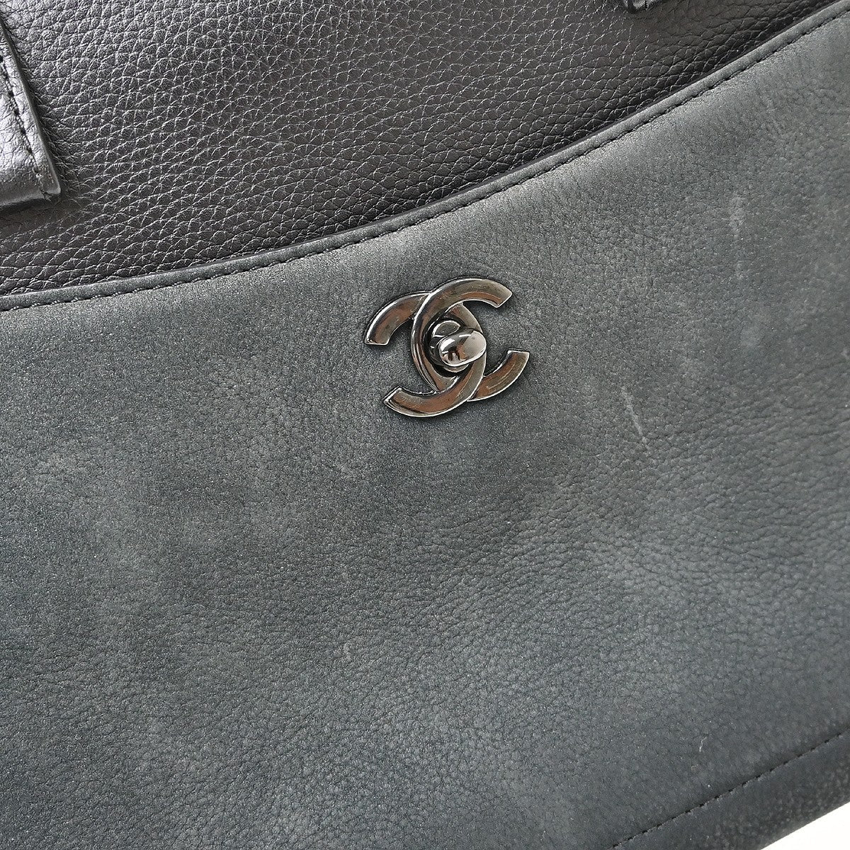 Chanel Executive Cerf Tote Vintage Tote Bag in Black Calfskin