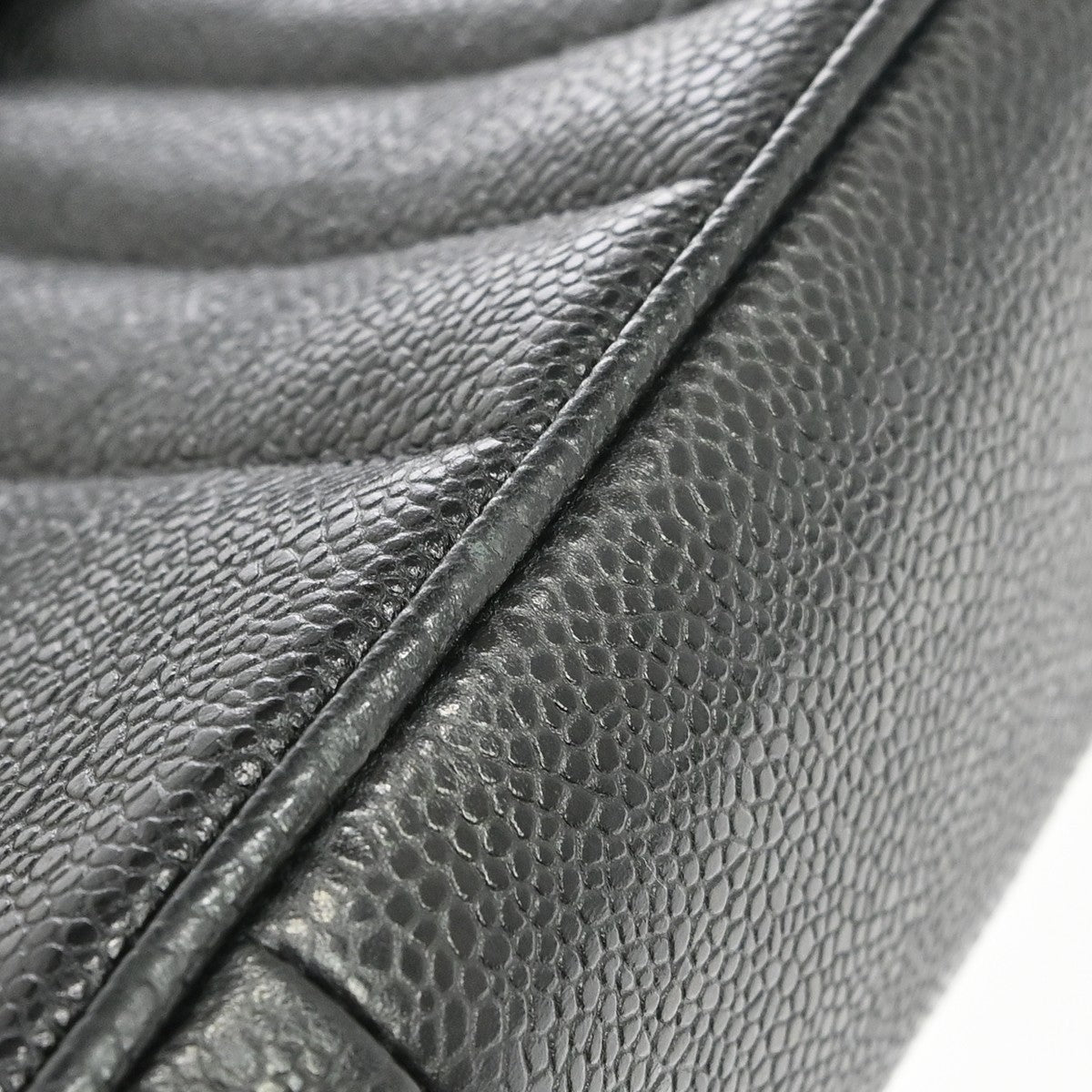 Chanel Mademoiselle Jumbo Vintage Shoulder Bag in Black Calfskin