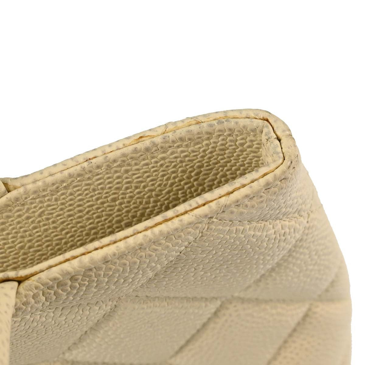 Chanel Medallion Tote Vintage in White Caviar Leather