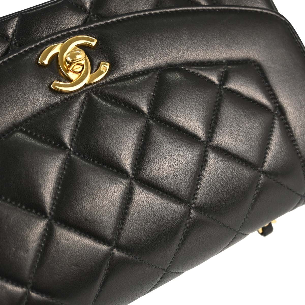 Chanel Small Diana Vintage Shoulder Bag in Black Lambskin