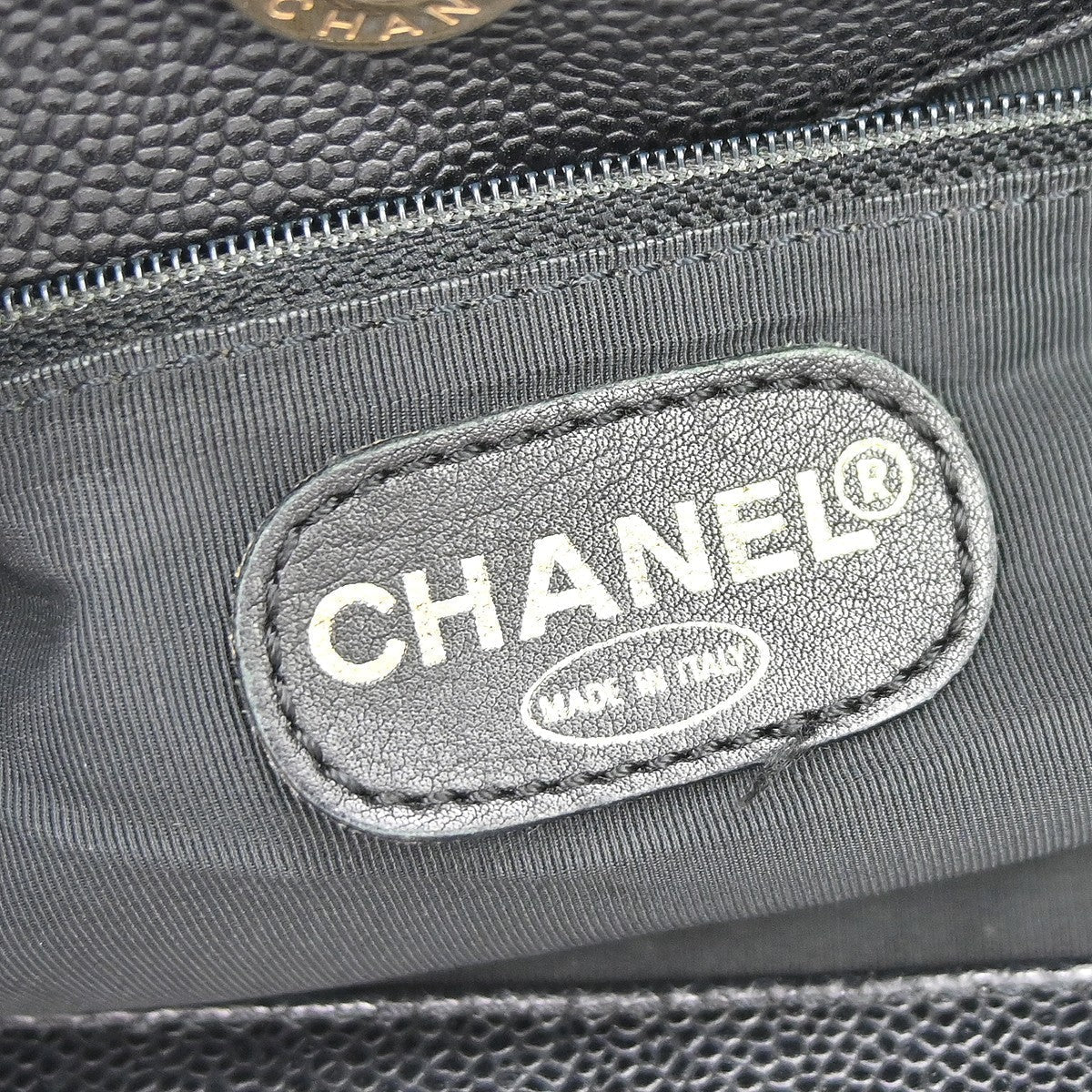 Chanel Wood Handle Vintage Handbag in Black Calfskin
