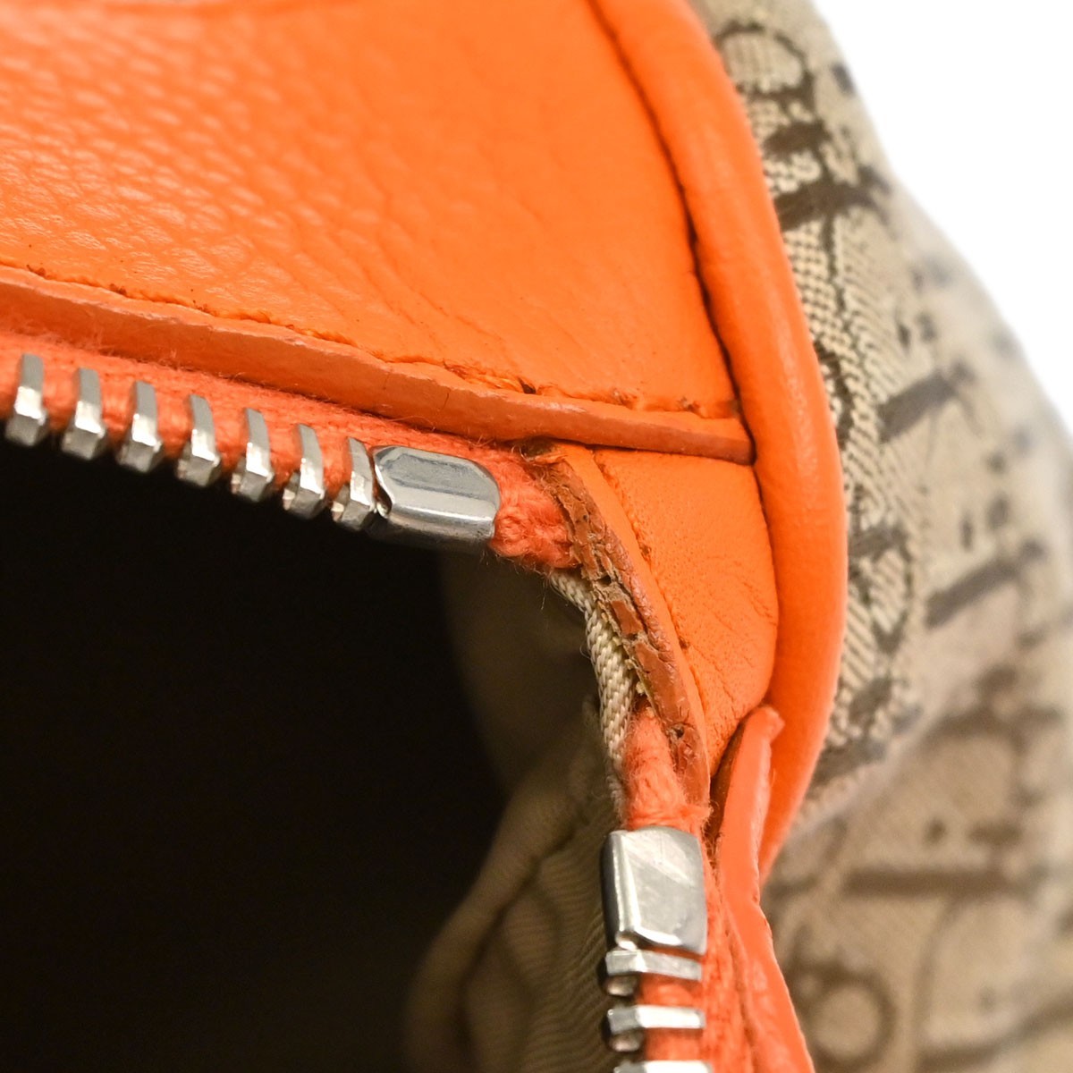Christian Dior Street Chic Trotter Vintage Handbag in Beige and Orange Trotter Canvas and Leather
