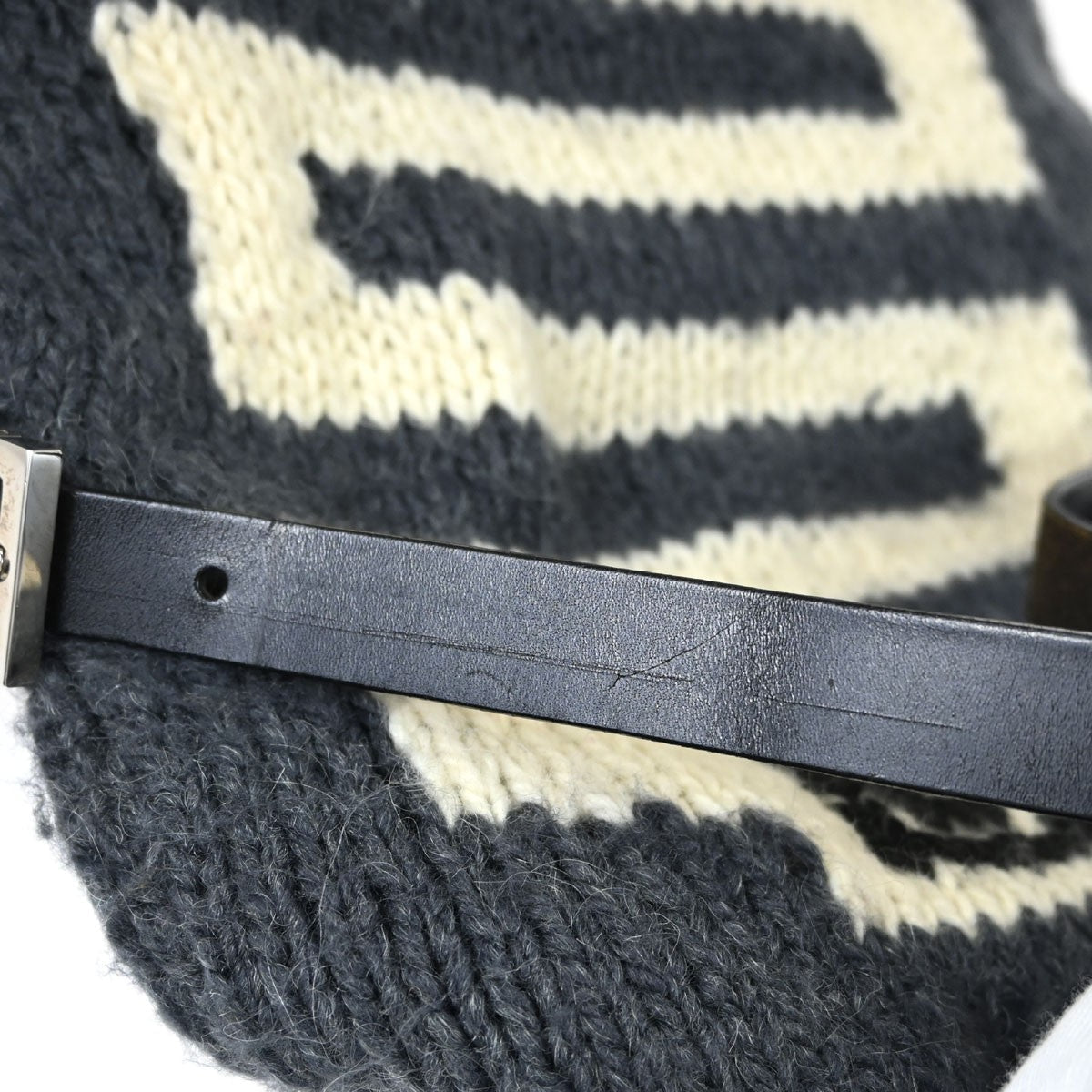 Fendi Mamma Baguette Vintage Shoulder Bag in Grey Wool