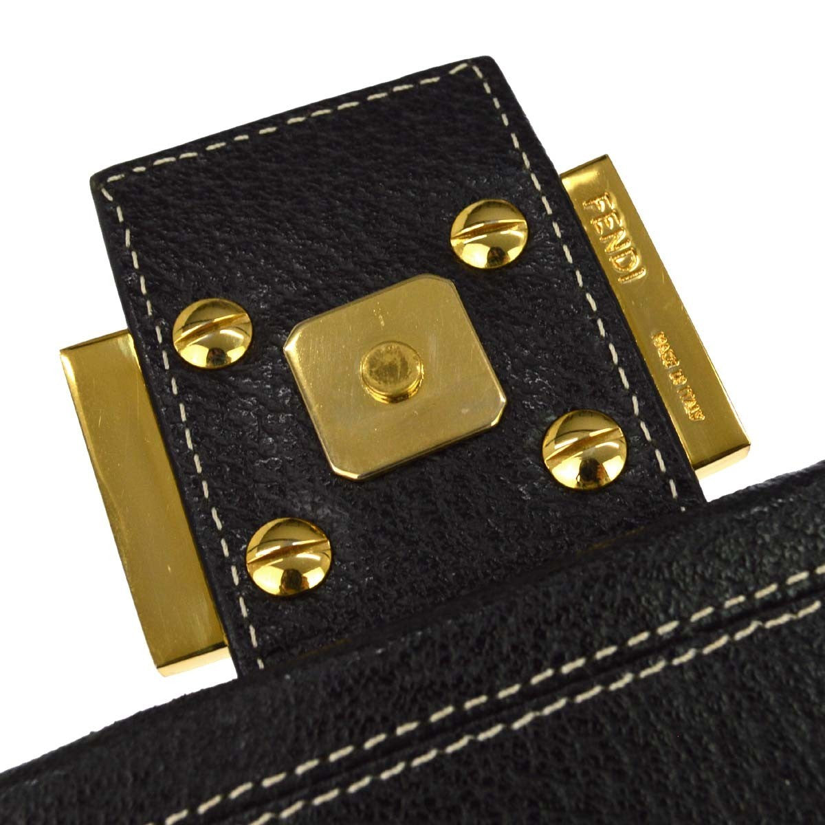 Fendi Mamma Baguette Vintage Shoulder Bag in Black Leather