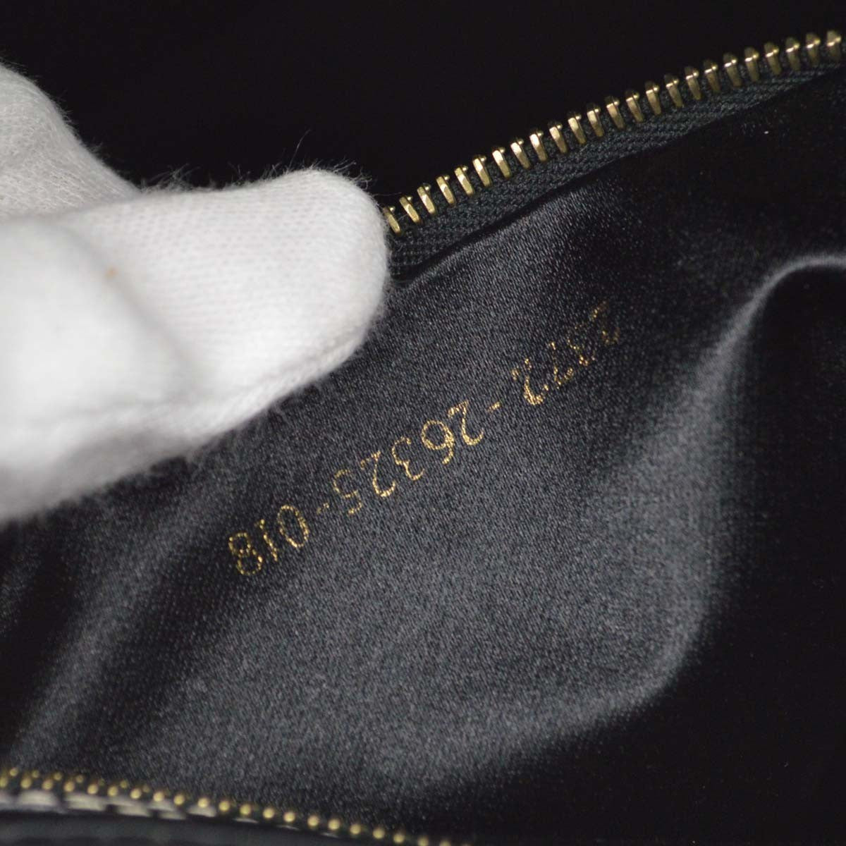 Fendi Mamma Baguette Vintage Shoulder Bag in Black Leather