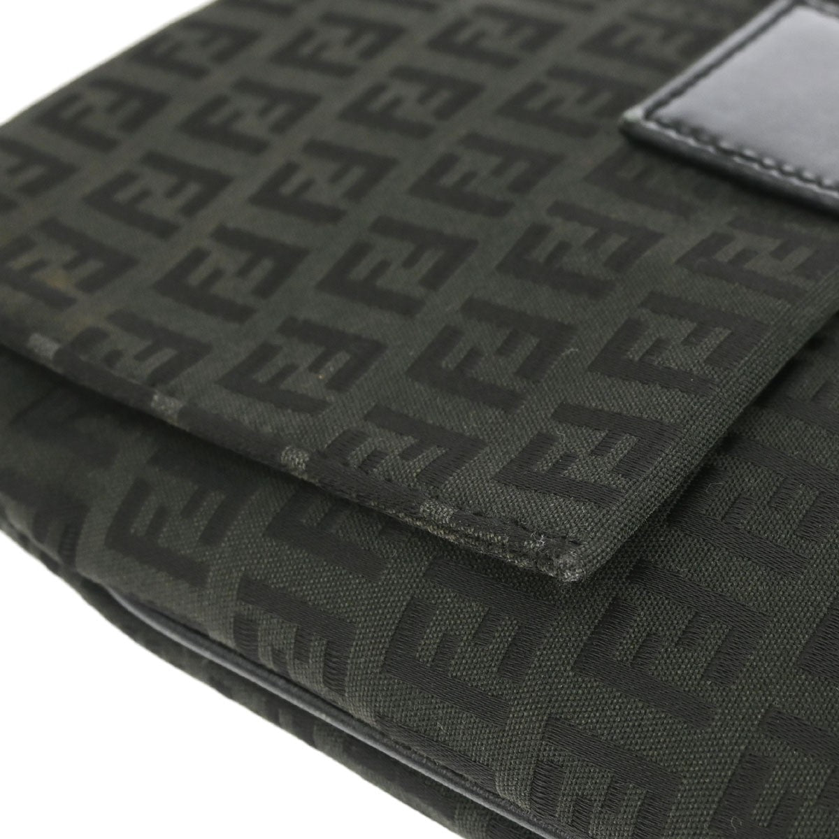 Fendi Zucchino Crossbody Vintage in Black Zucchino Canvas