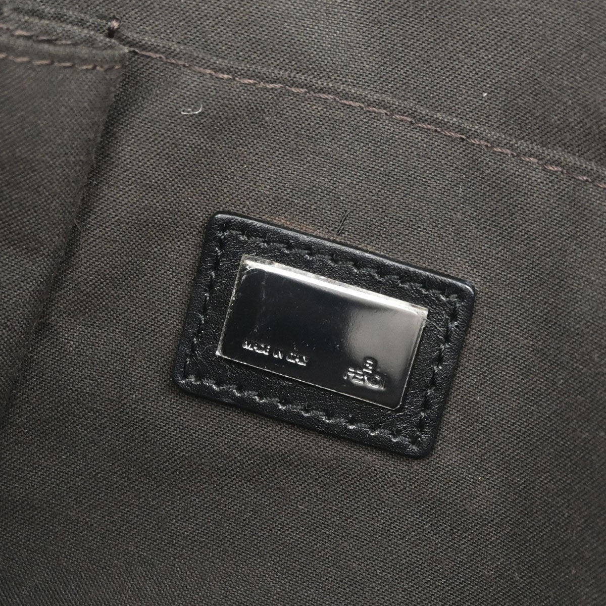 Fendi Zucchino Crossbody Vintage in Black Zucchino Canvas