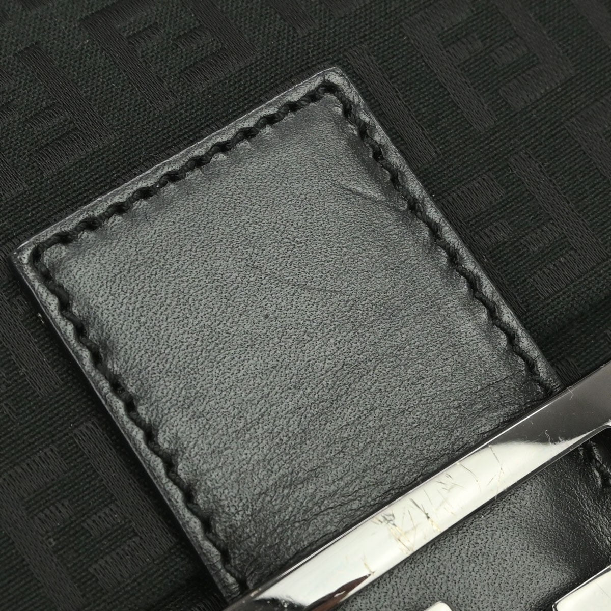 Fendi Zucchino Crossbody Vintage in Black Zucchino Canvas