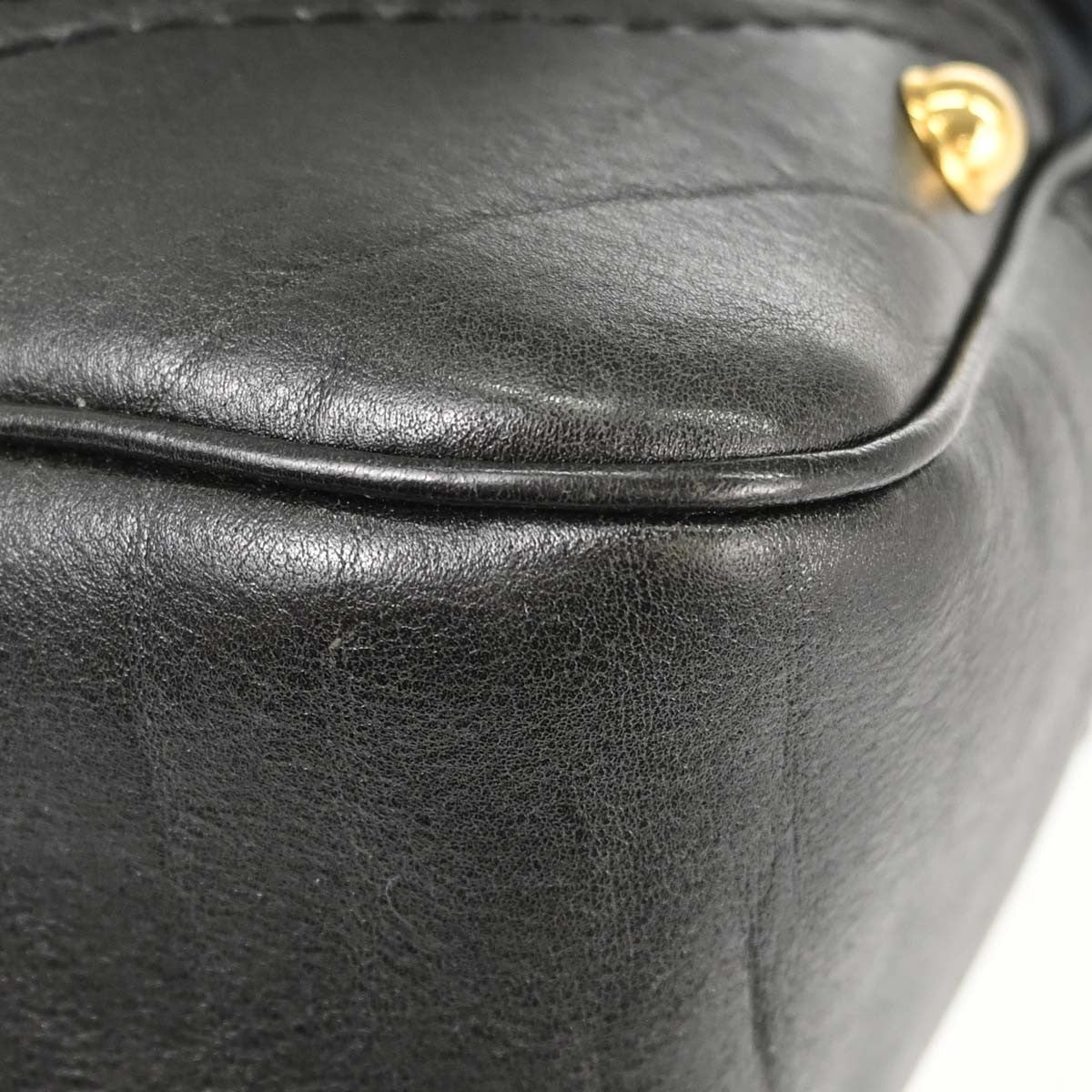 Gucci GG Handbag Vintage in Black GG Canvas