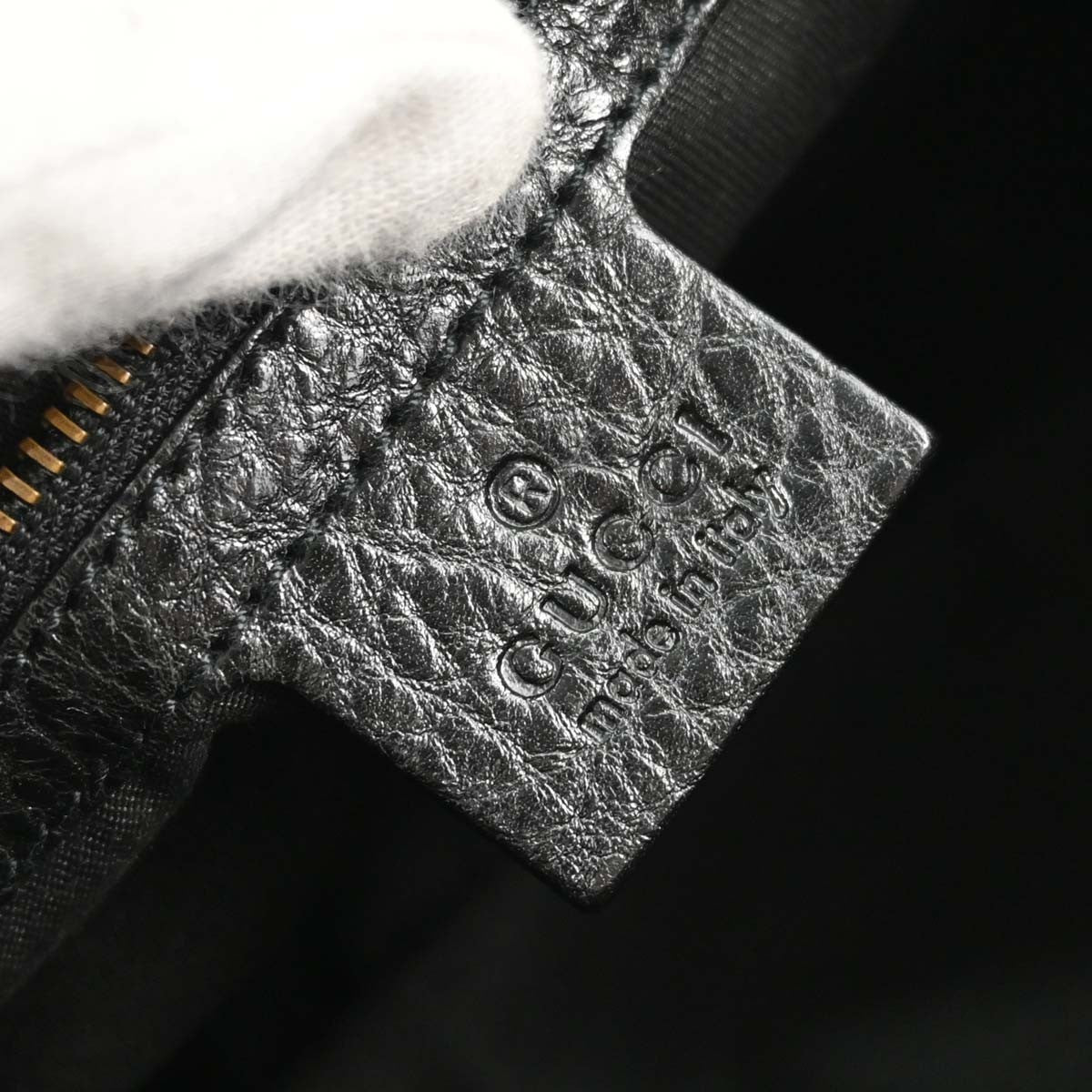 Gucci GG Handbag Vintage in Black GG Canvas