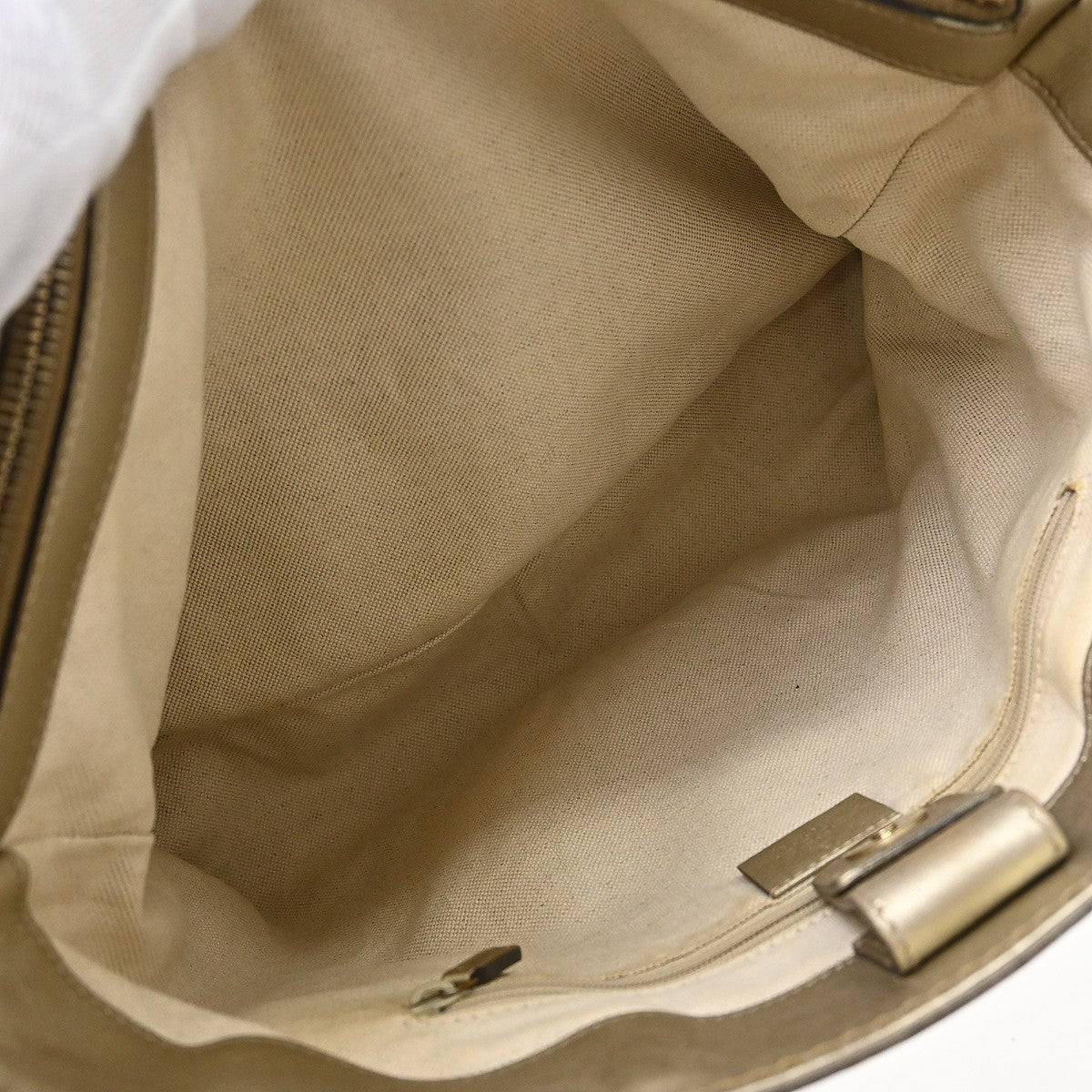 Gucci Guccissima Tote Vintage Tote Bag in Gold Guccissima Leather