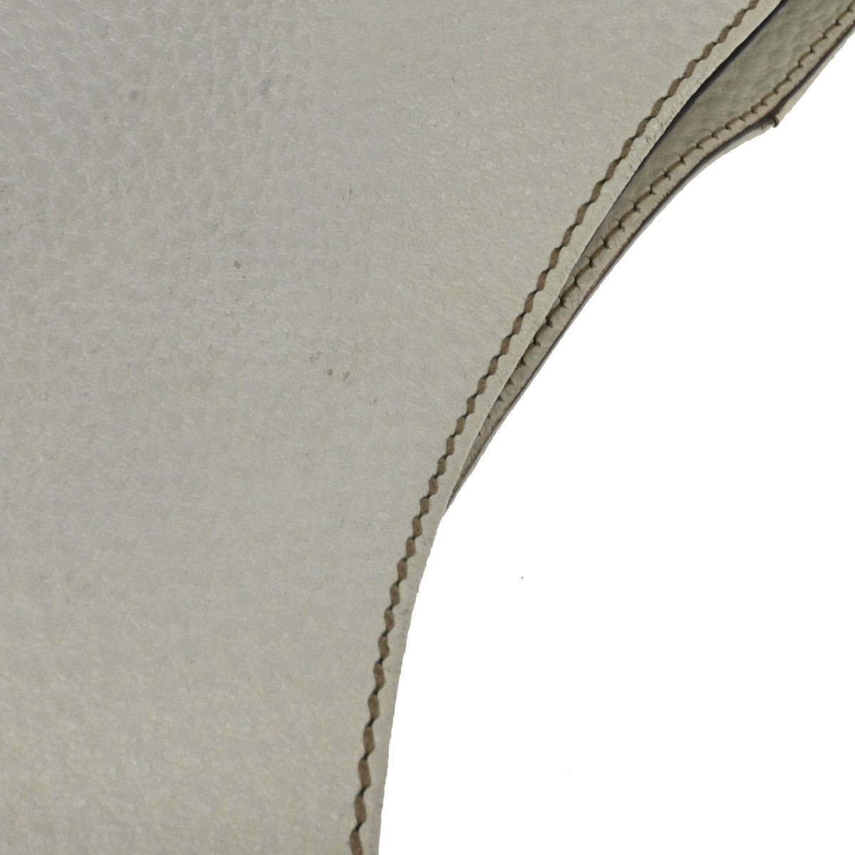 Gucci Horsebit Vintage Shoulder Bag in White Leather