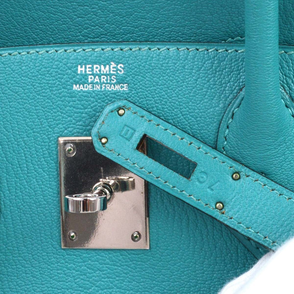 Hermès Birkin 30 Vintage Handbag in Turquoise Leather