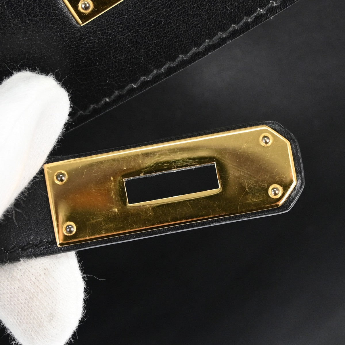 Hermès Kelly 28 Retourne Vintage 2-in-1 Handbag in Black Gulliver Leather