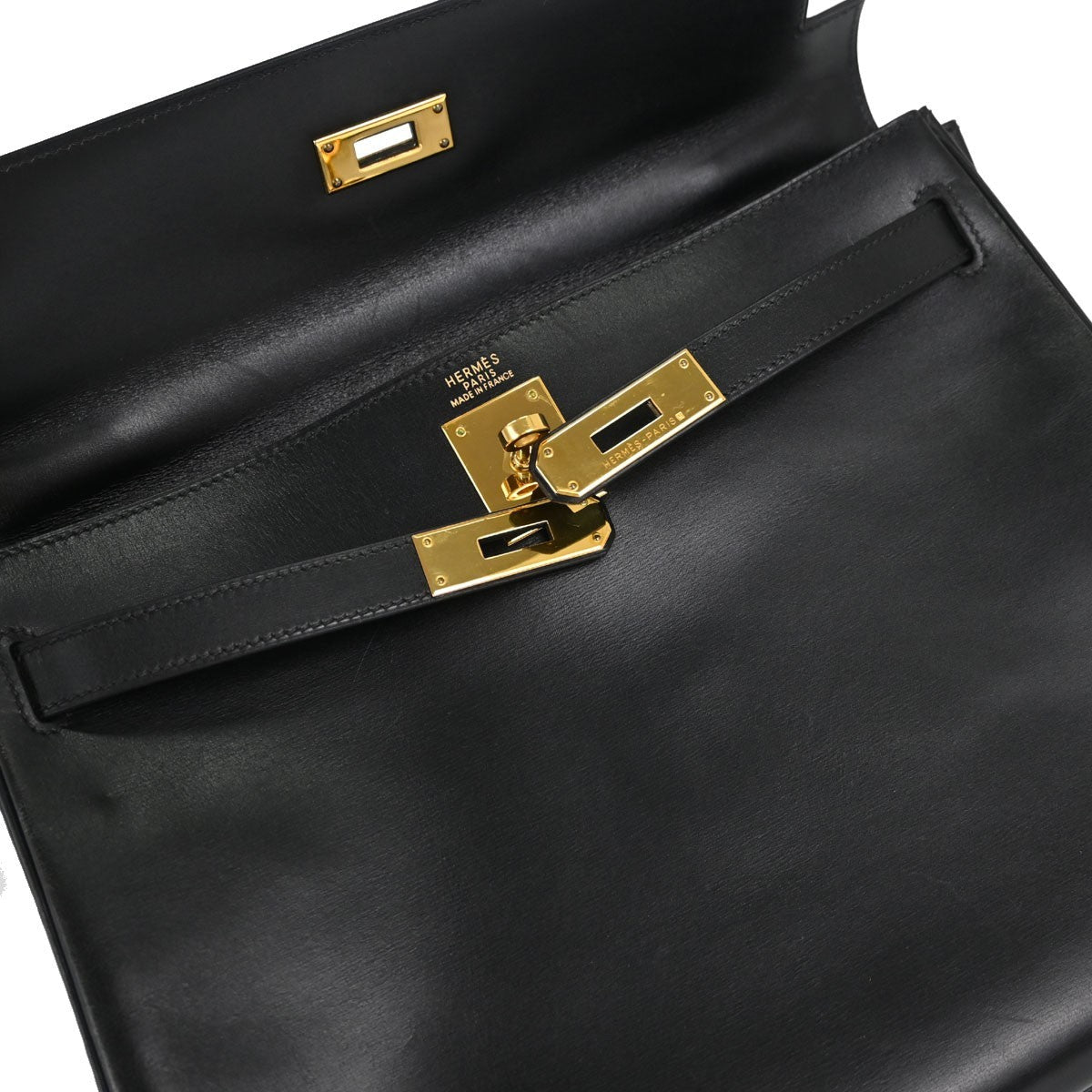Hermès Kelly 32 Sellier Vintage Handbag in Black Box Calf Leather