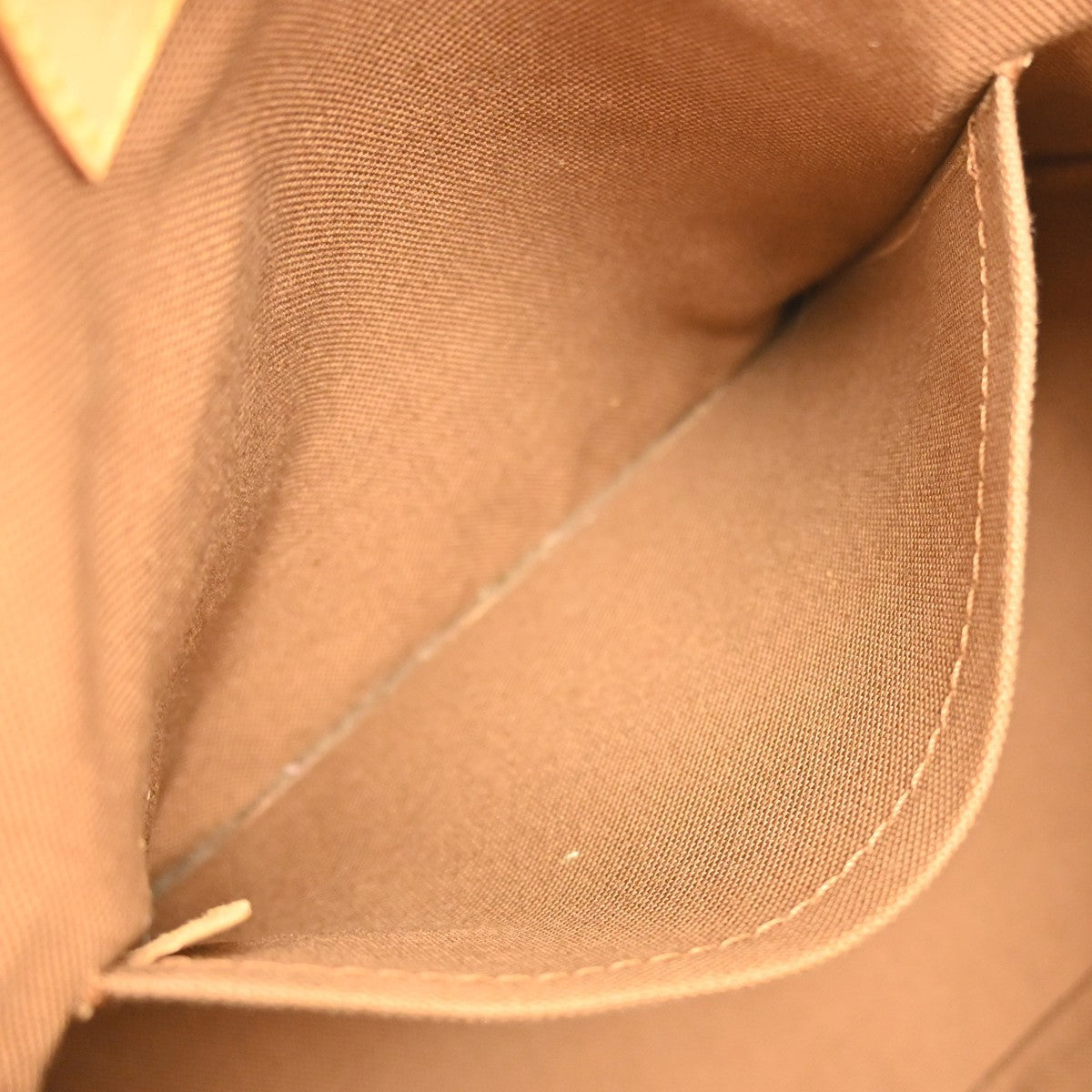 Louis Vuitton Batignolles Vintage Tote Bag in Brown Monogram Canvas