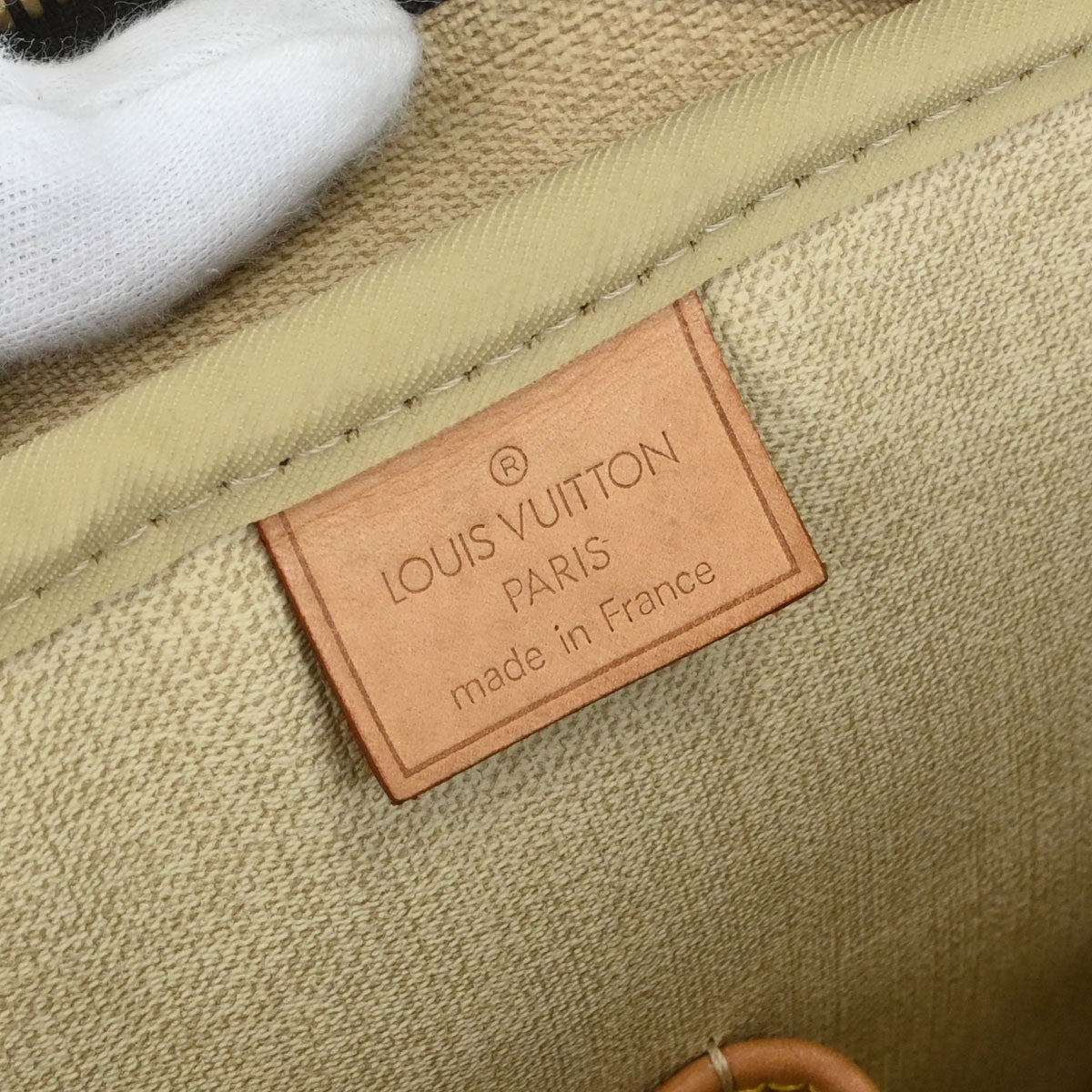 Louis Vuitton Deauville Vintage Handbag in Brown Monogram Canvas