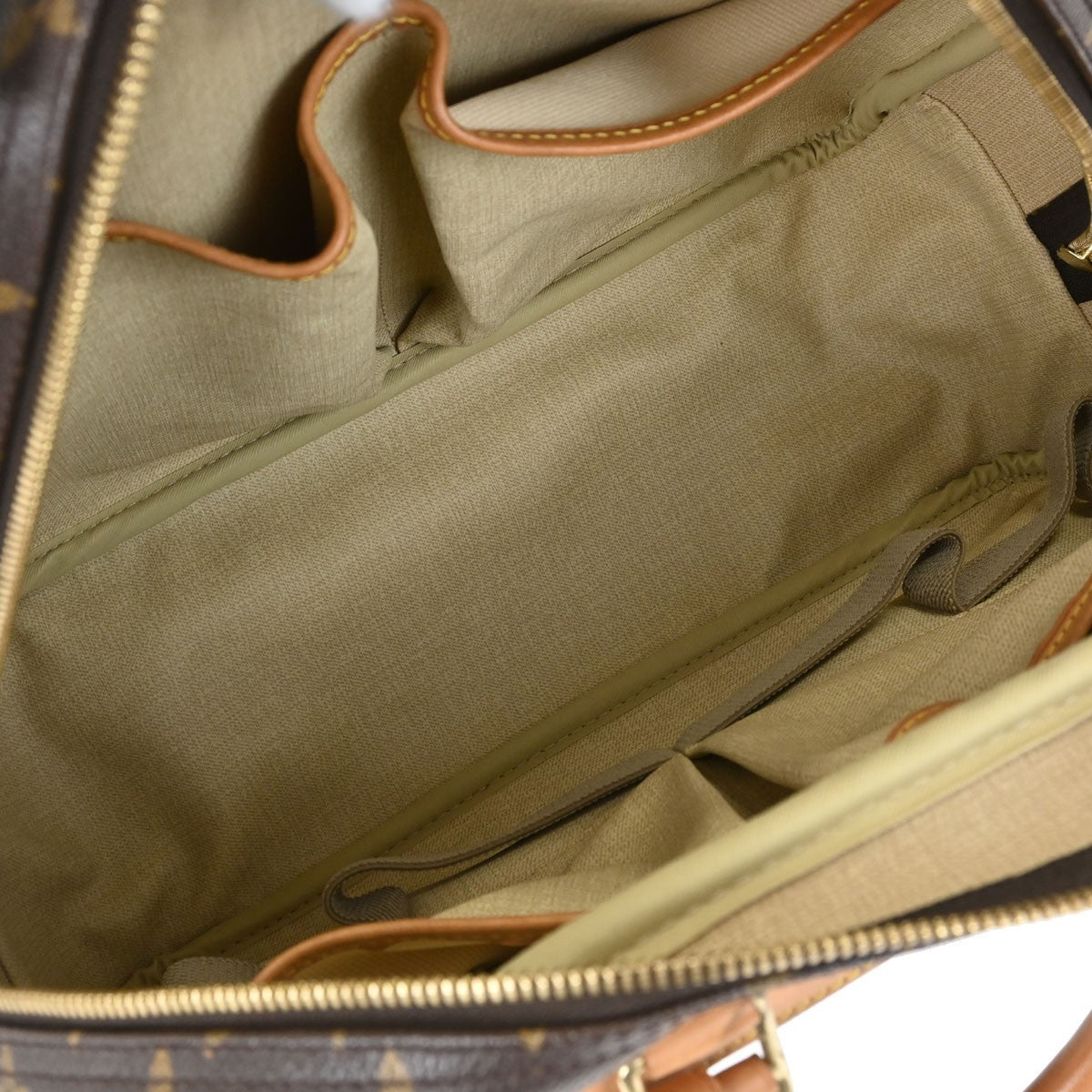 Louis Vuitton Deauville Vintage Handbag in Brown Monogram Canvas