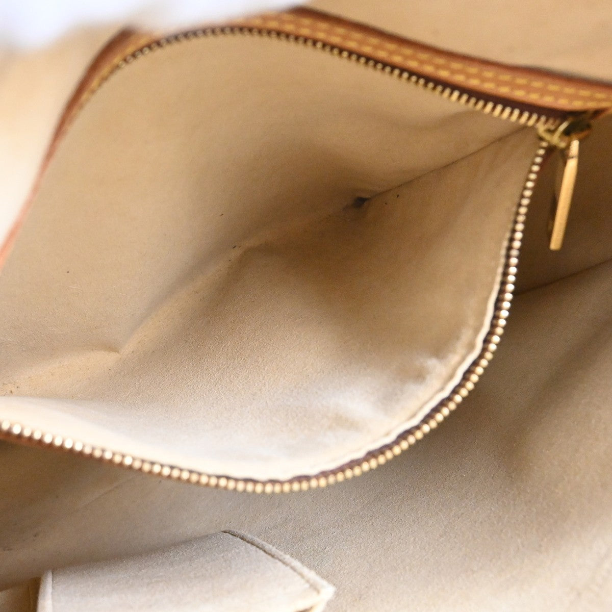 Louis Vuitton Looping GM Vintage Shoulder Bag in Brown Monogram Canvas