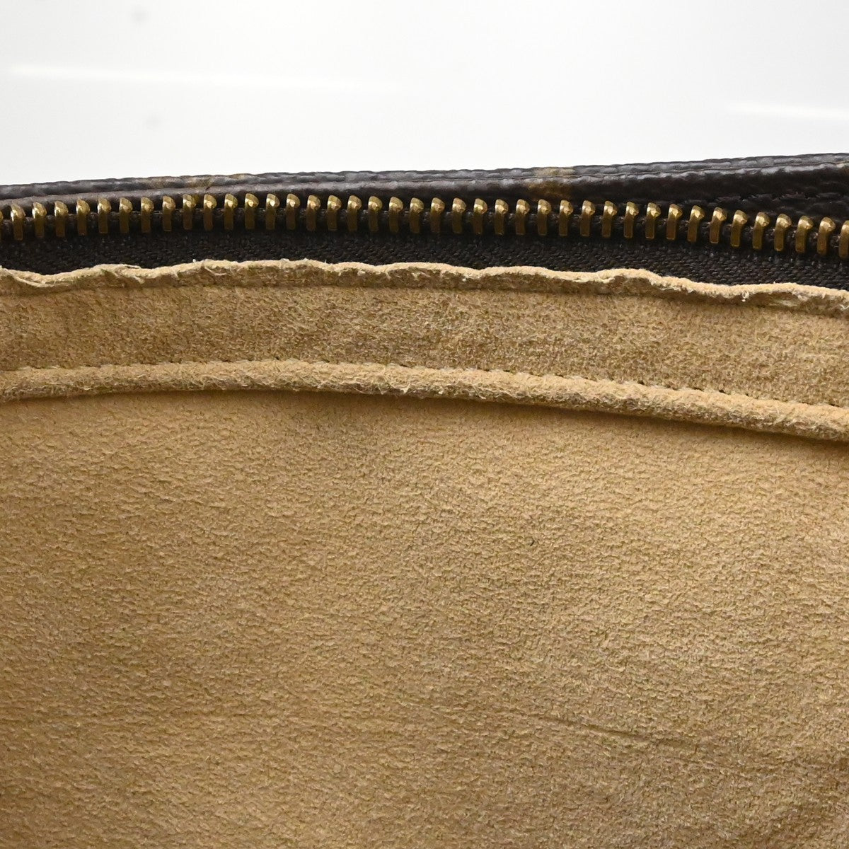 Louis Vuitton Looping GM Vintage Shoulder Bag in Brown Monogram Canvas