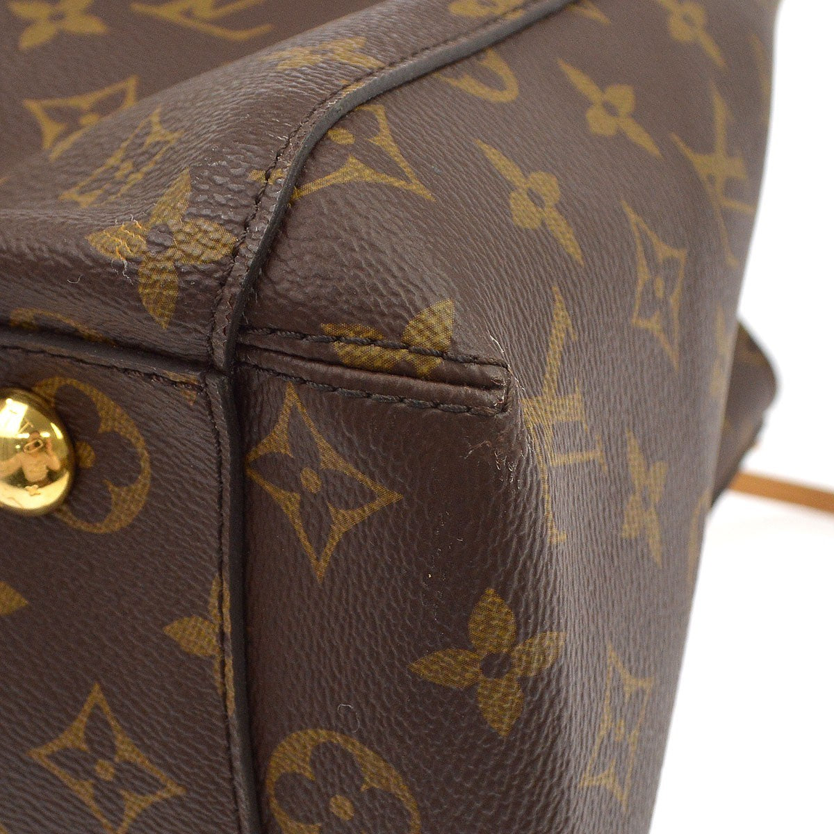 Louis Vuitton Montaigne MM Vintage Handbag in Brown Leather