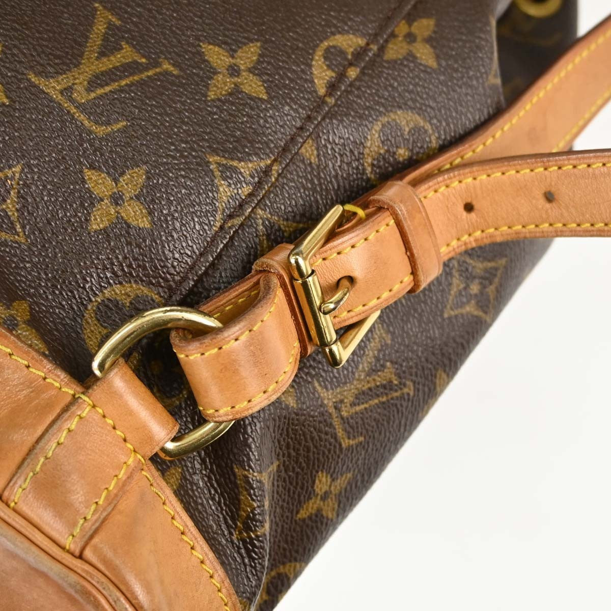 Louis Vuitton Montsouris MM Vintage Backpack in Brown Monogram Canvas