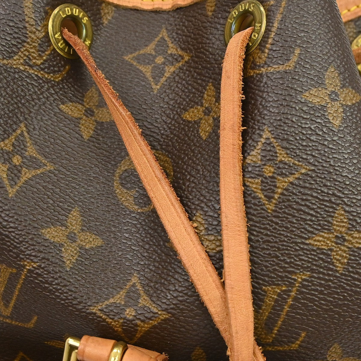 Louis Vuitton Montsouris MM Vintage Backpack in Brown Monogram Canvas