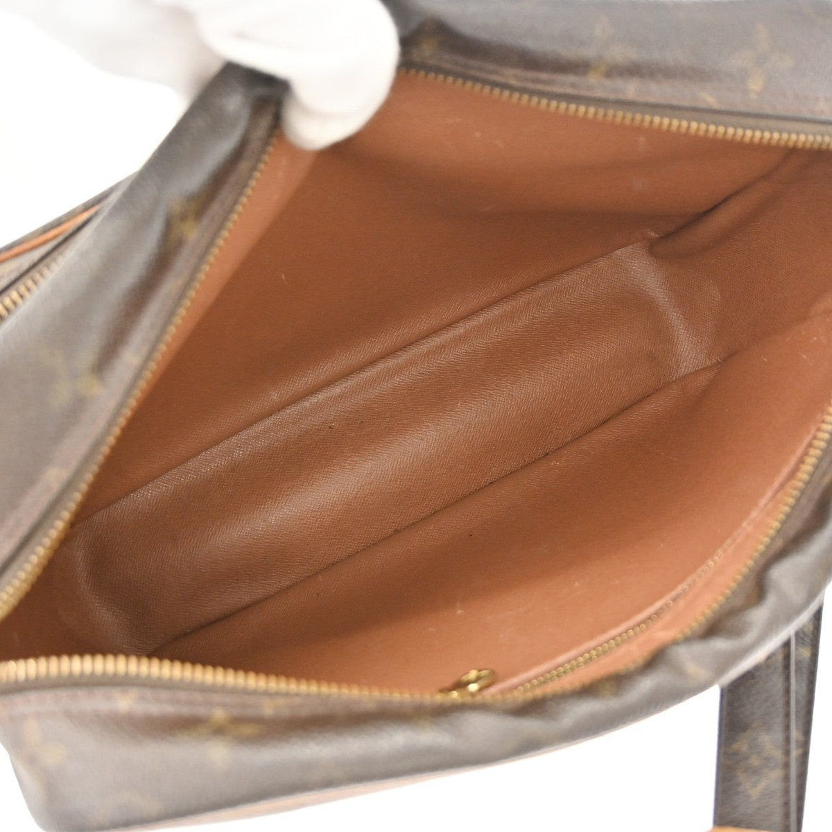 Louis Vuitton Nile Vintage Crossbody Bag in Brown Monogram Canvas