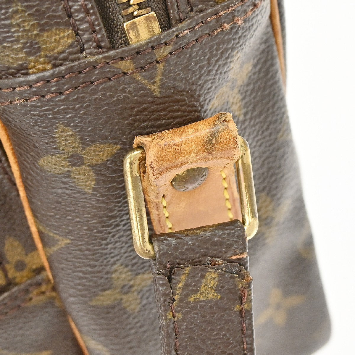 Louis Vuitton Nile Vintage Crossbody Bag in Brown Monogram Canvas