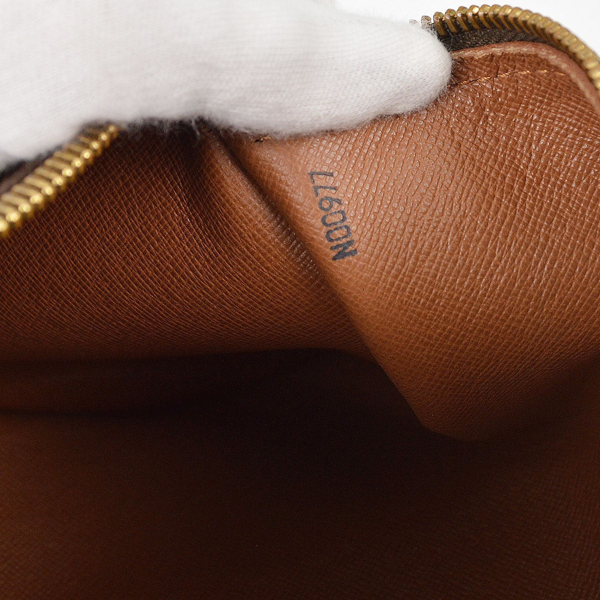 Louis Vuitton Papillon 30 Vintage Handbag in Brown Monogram Canvas