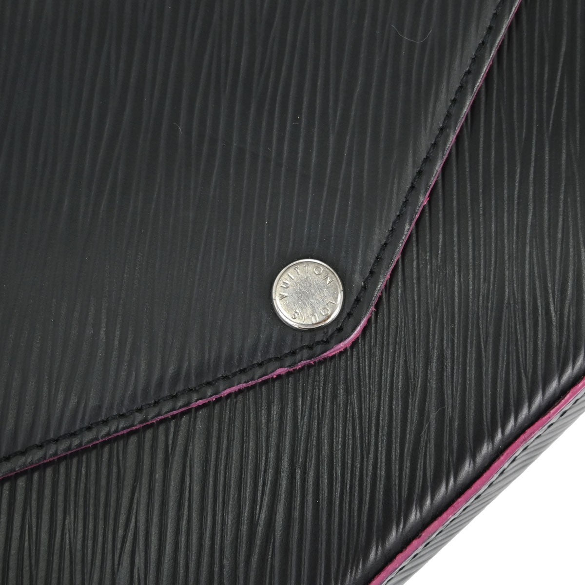 Louis Vuitton Pochette Félicie Vintage Crossbody Bag in Black Epi Leather