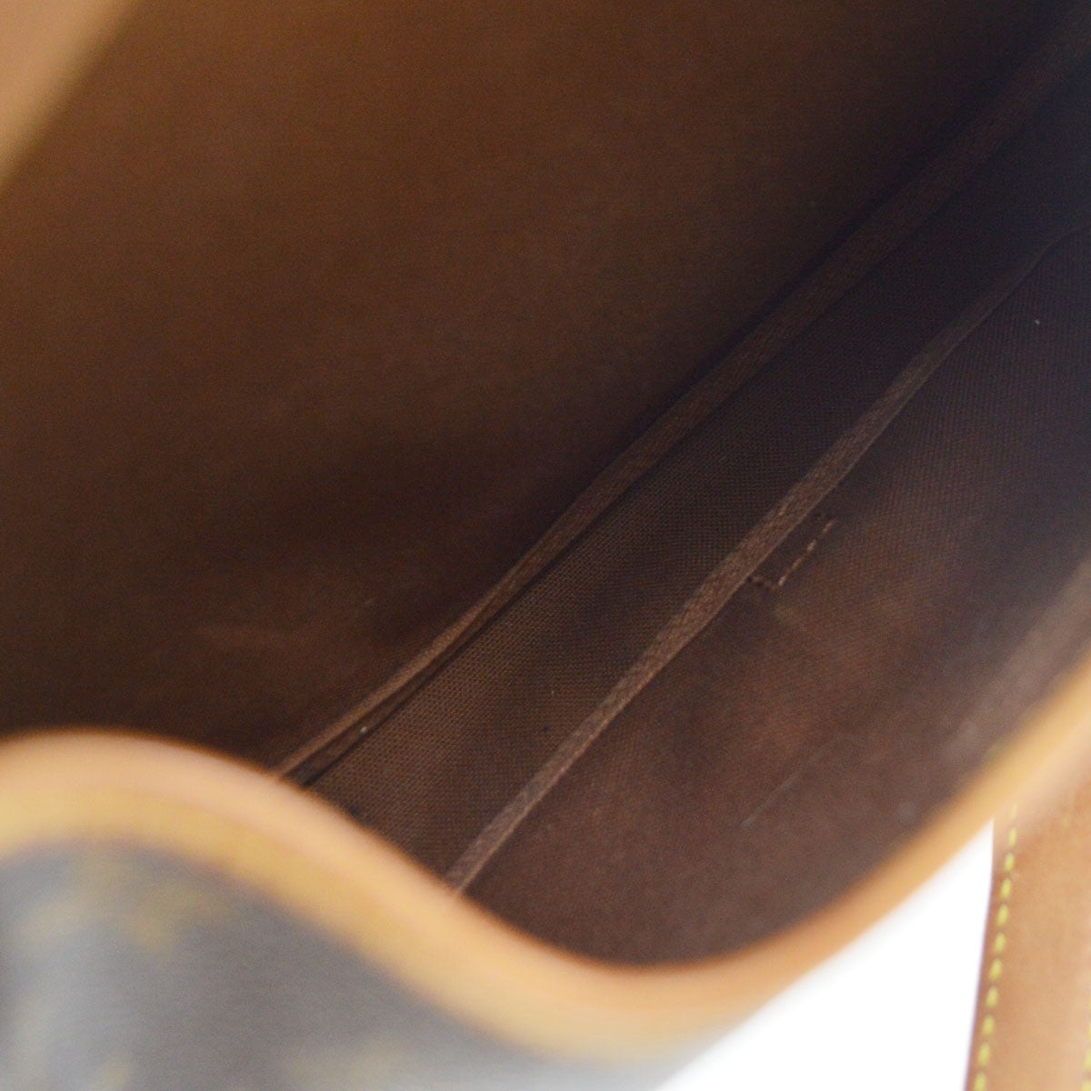 Louis Vuitton Saumur 30 Vintage Crossbody Bag in Brown Monogram Canvas