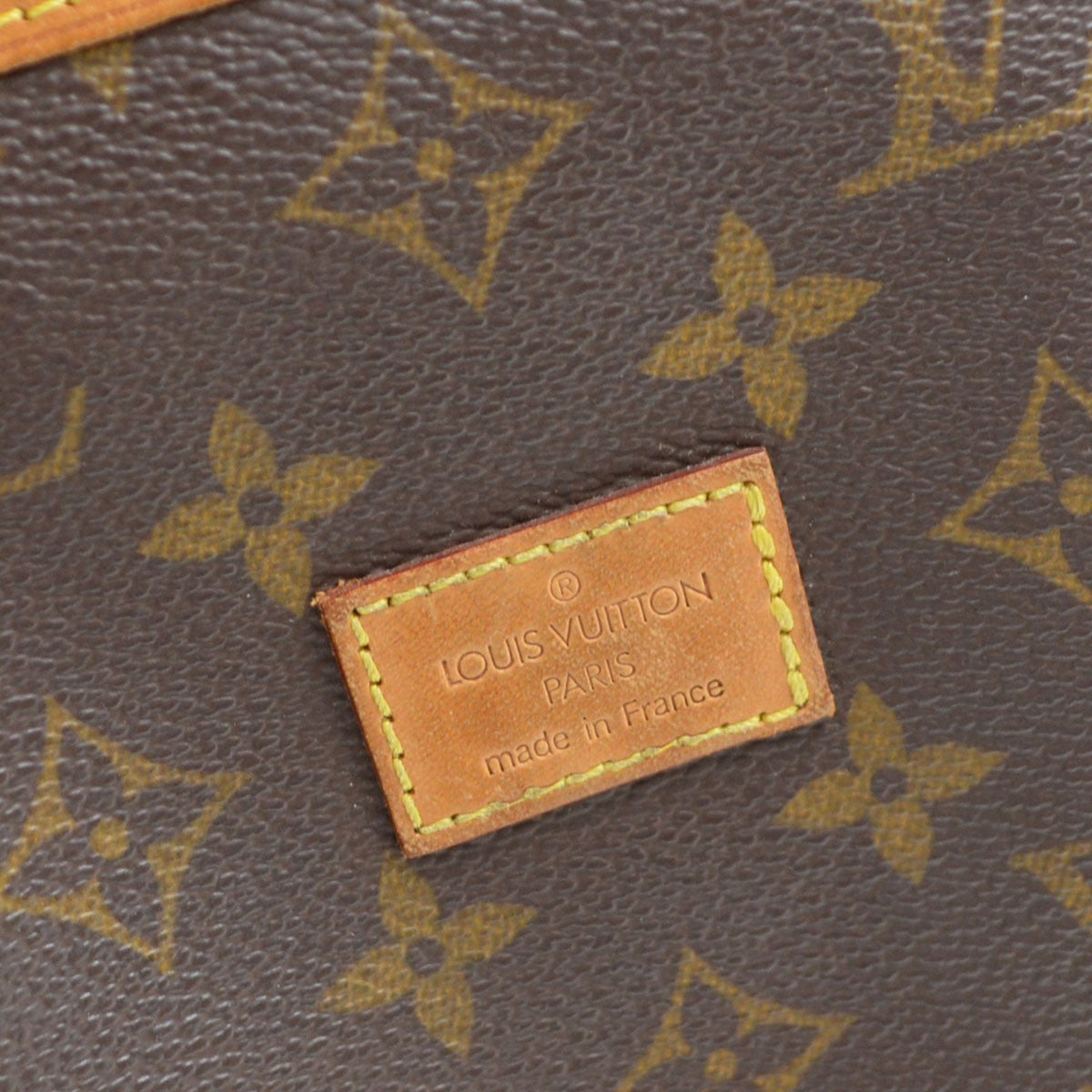 Louis Vuitton Saumur 30 Vintage Crossbody Bag in Brown Monogram Canvas