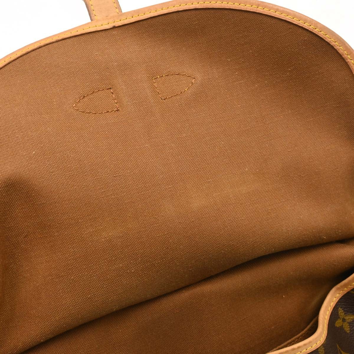 Louis Vuitton Saumur 30 Vintage Crossbody Bag in Brown Monogram Canvas